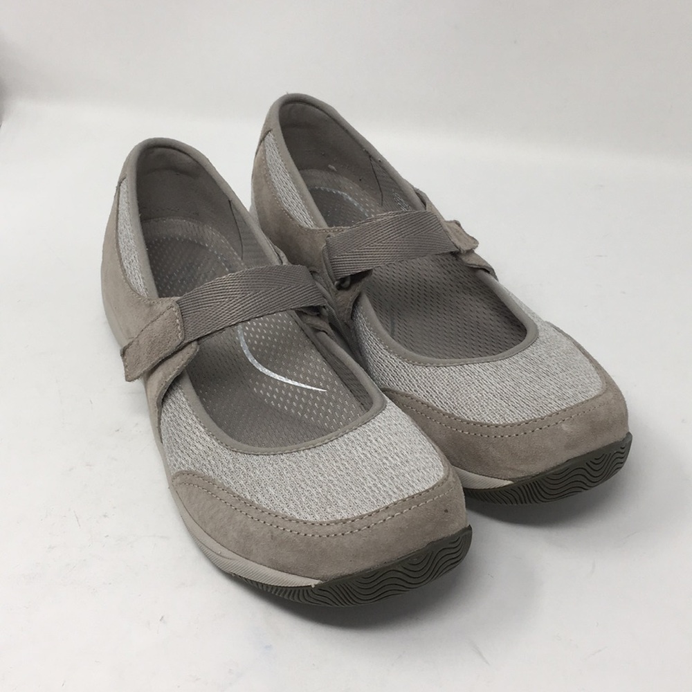 SZ 39 Dansko Mary Janes